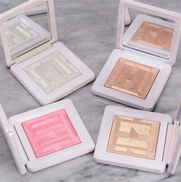 HAUS LABS HIGHLIGHTER