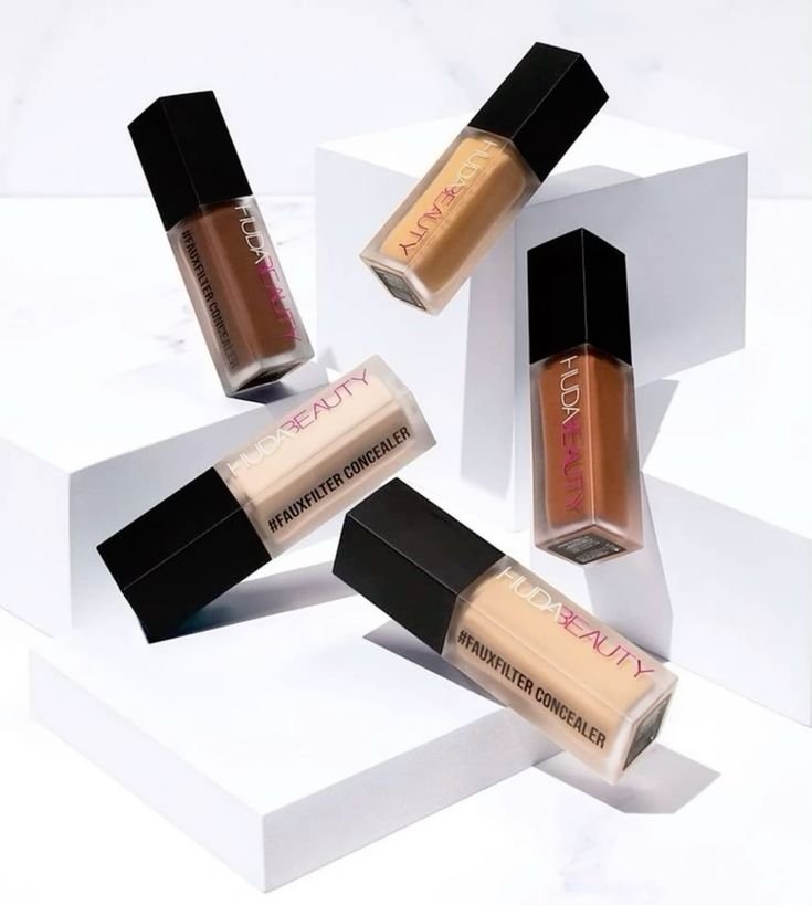 HUDA BEAUTY concealer