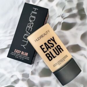 HUDABEAUTY EASY BLUR foundation - chai