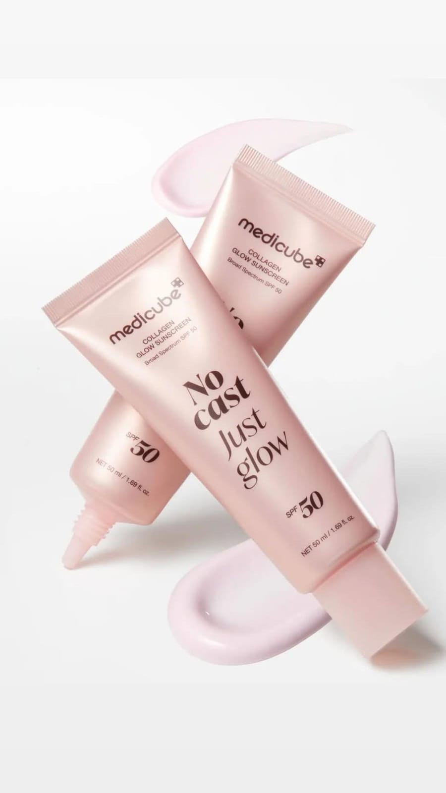 MEDICUBE COLLAGEN GLOW SUNSCREEN SPF 50 NO CAST JUST GLOW